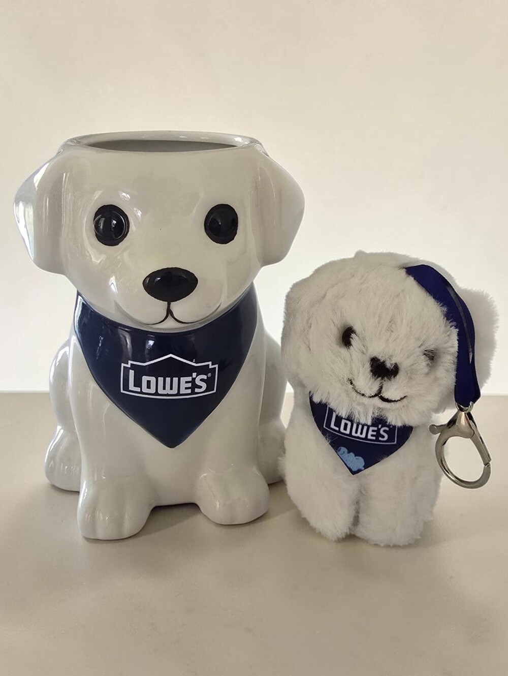 LOWES EXCLUSIVE PLUSH DOG KEYCHAIN & CERAMIC PLANTER PUPPY SET